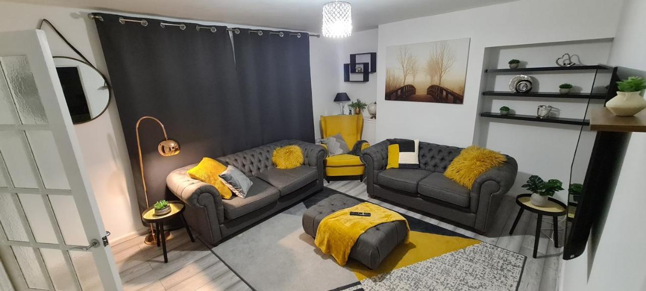 Cosy 3-Bedroom House In Aspley Nottingham Extérieur photo